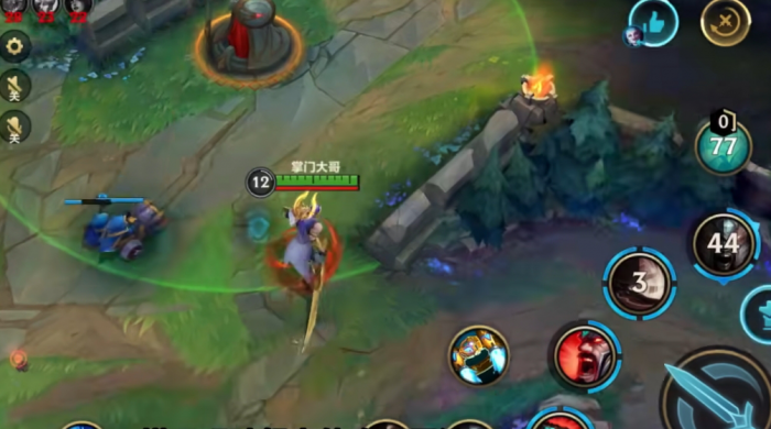 英雄联盟手游蛮王怎么出装备3