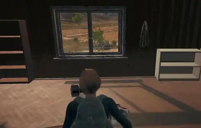 绝地求生大逃杀怎么跳窗户1