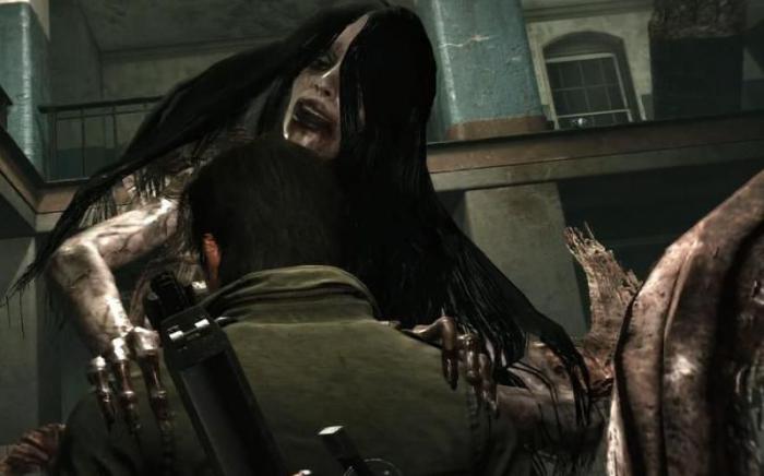 恶灵附身2女鬼怎么打1