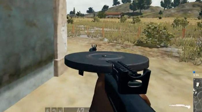 在绝地求生里怎样进行超级大菠萝模式3